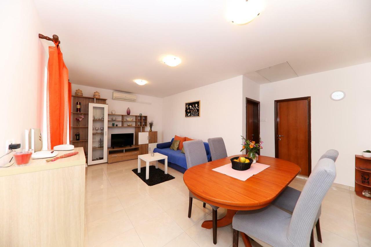 רטינה Apartments Anka מראה חיצוני תמונה